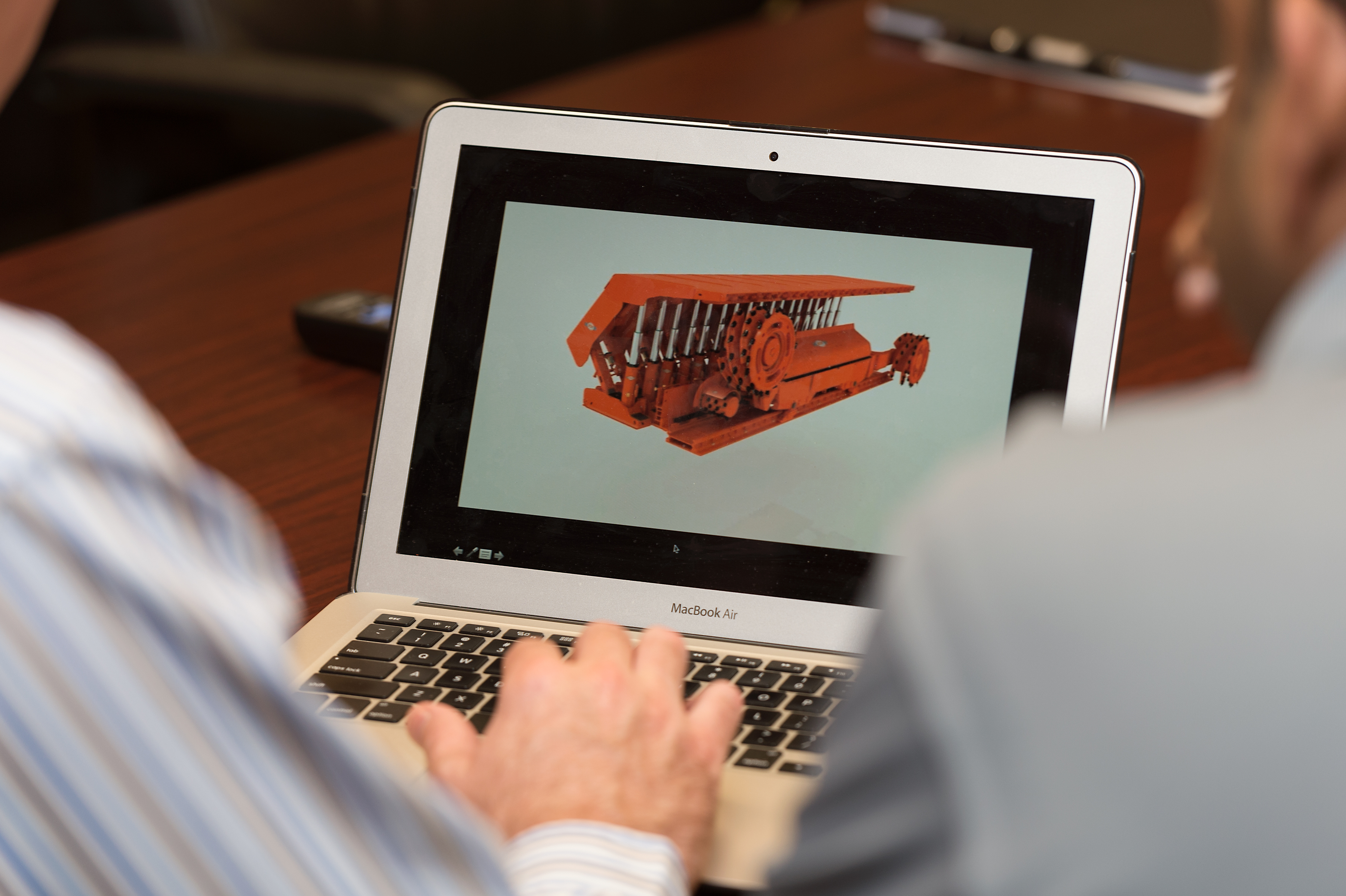 Mining customer service portal