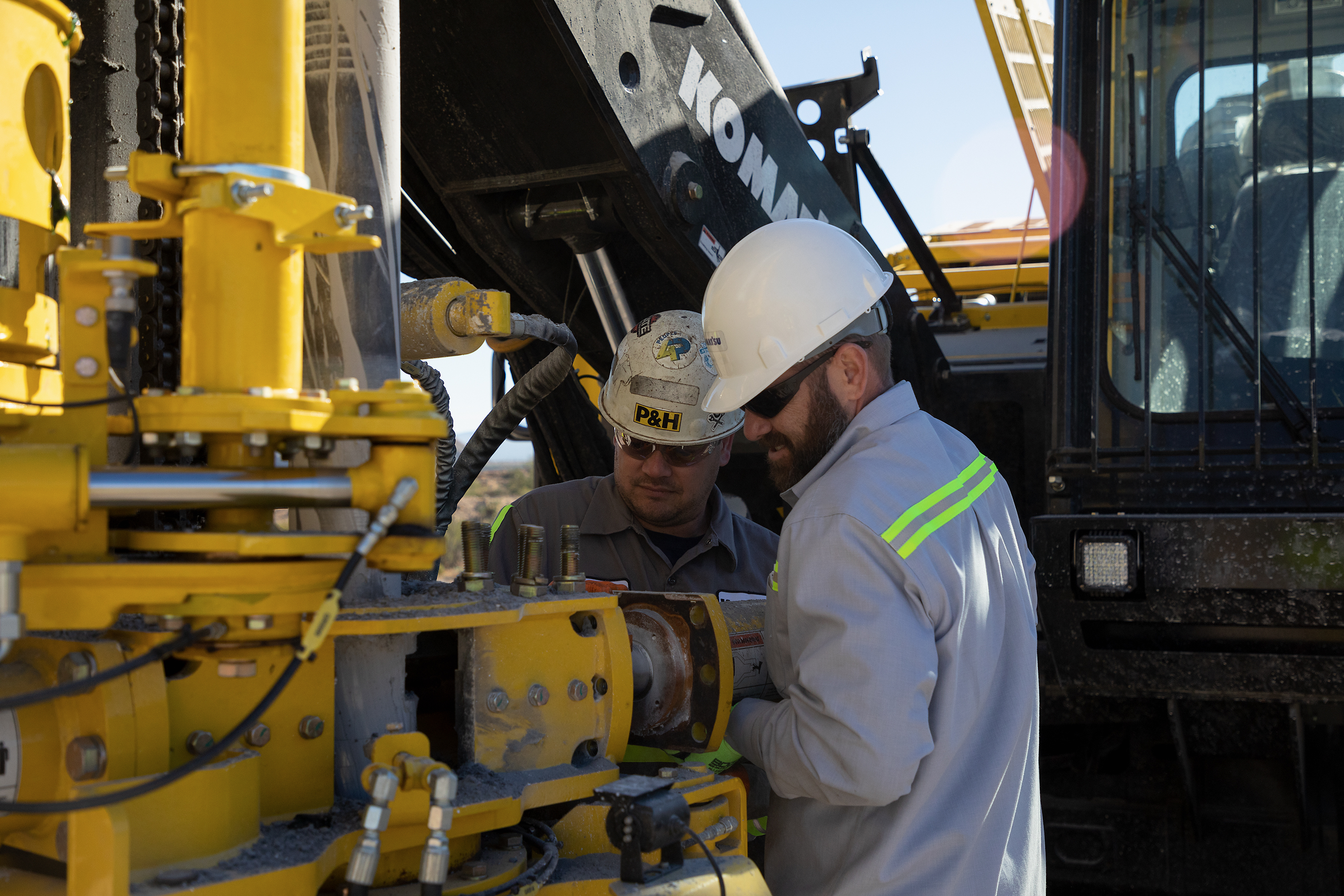 Maintenance and repair support programs for mining