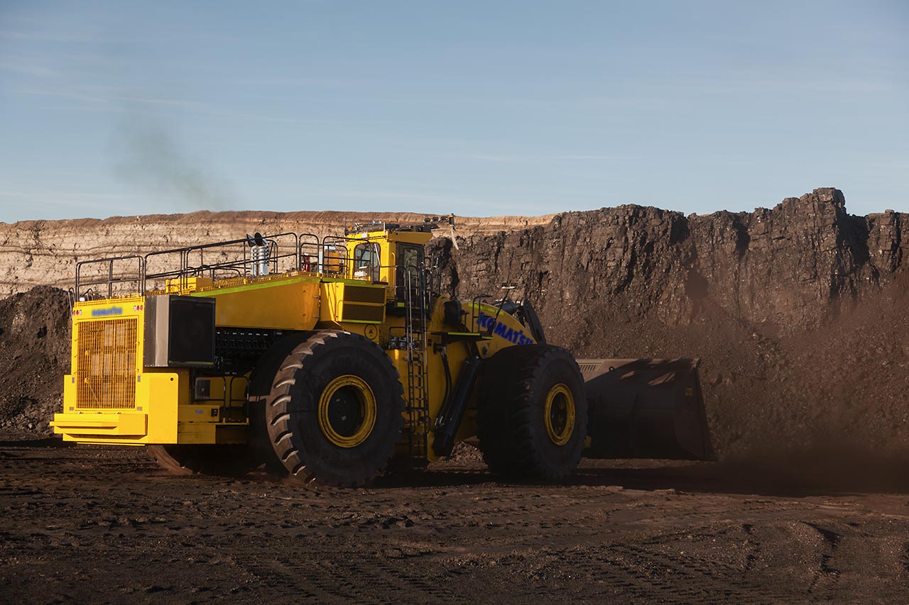 Komatsu L-2350 surface mining wheel loaders on the construction site