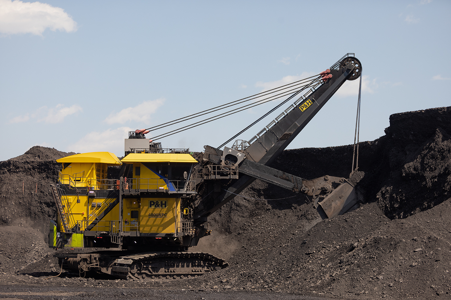 Stability throughout the dig cycle