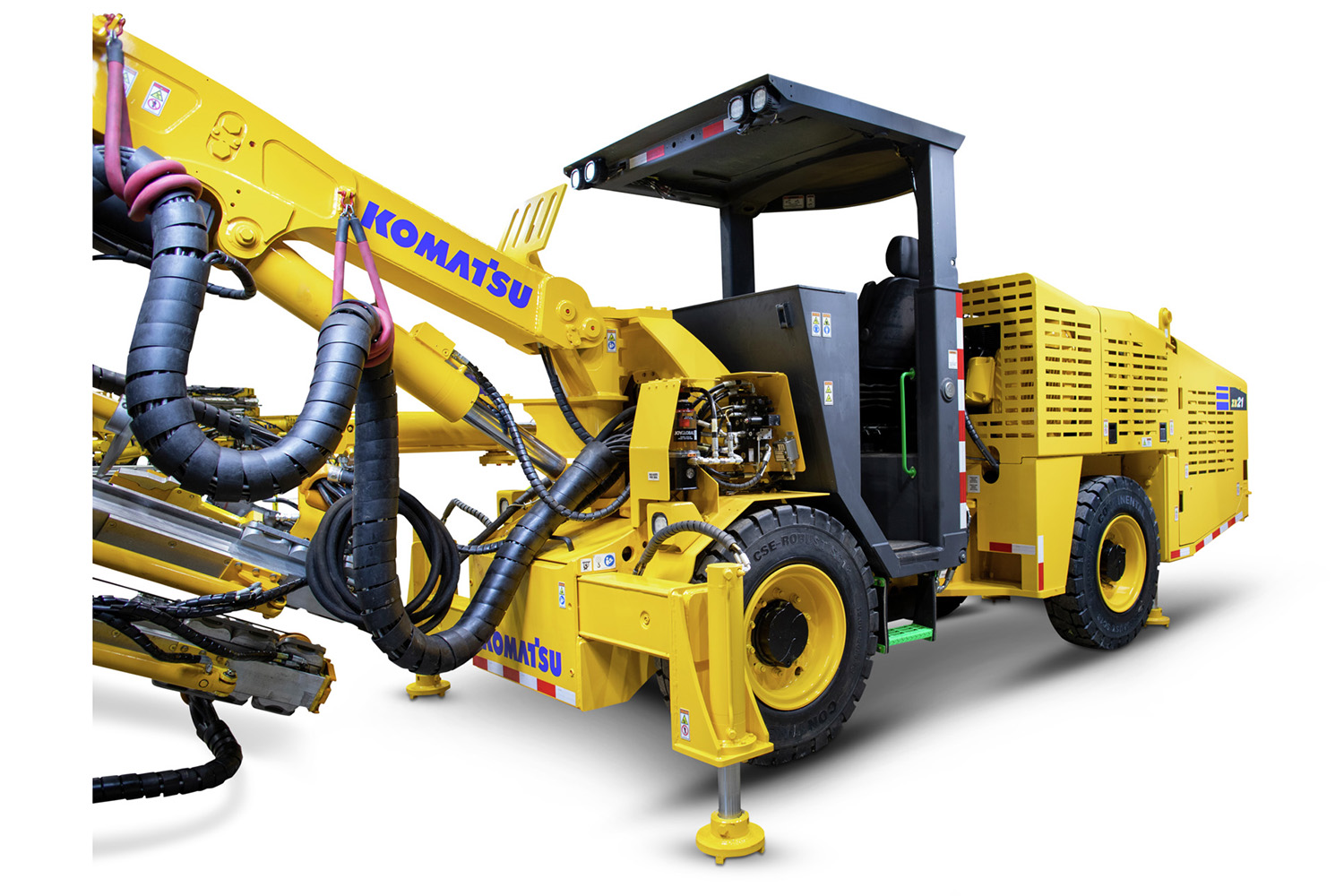 Performance-boosting operator enclosure