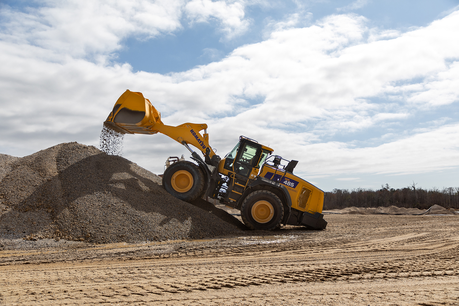 Available yard loader (YL) configuration