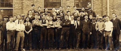 The apprentices of P&H in 1924